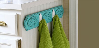 DIY kitchen towel hanger with Command
