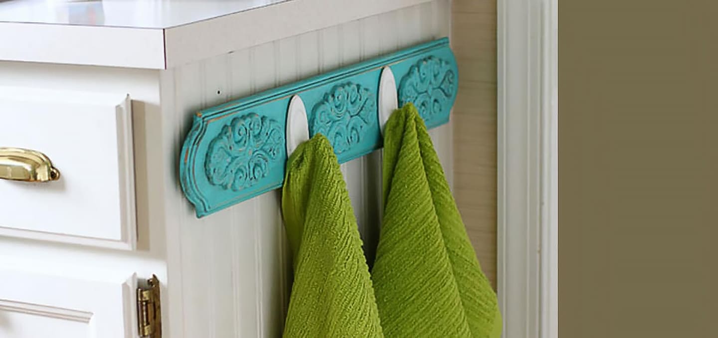 DIY kitchen towel hanger with Command
